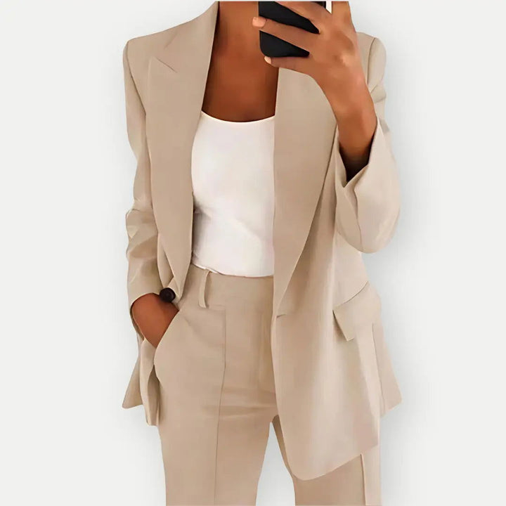 Women's Blazer and Trouser Set – Tailored Suit for Office and Events