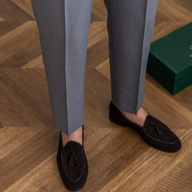 Men's High-Waisted Trousers – Tailored Fit with Pleated Front and Side Buckle